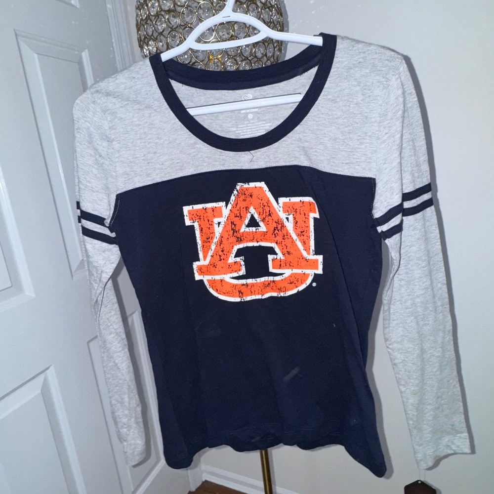 #46 New! With tags! 💙💖University of Auburn college T Shirt War Eagle